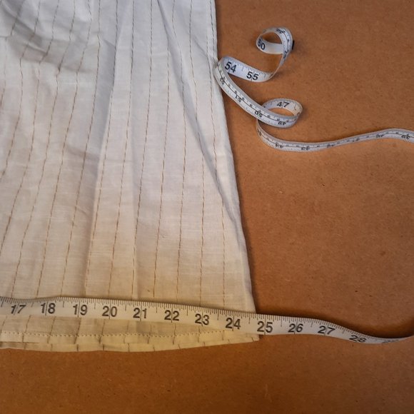 NWT Linen White Flowy Top - Picture 8 of 8